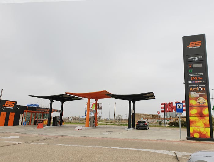 Parque Comercial Vista Alegre Es Carburantes2